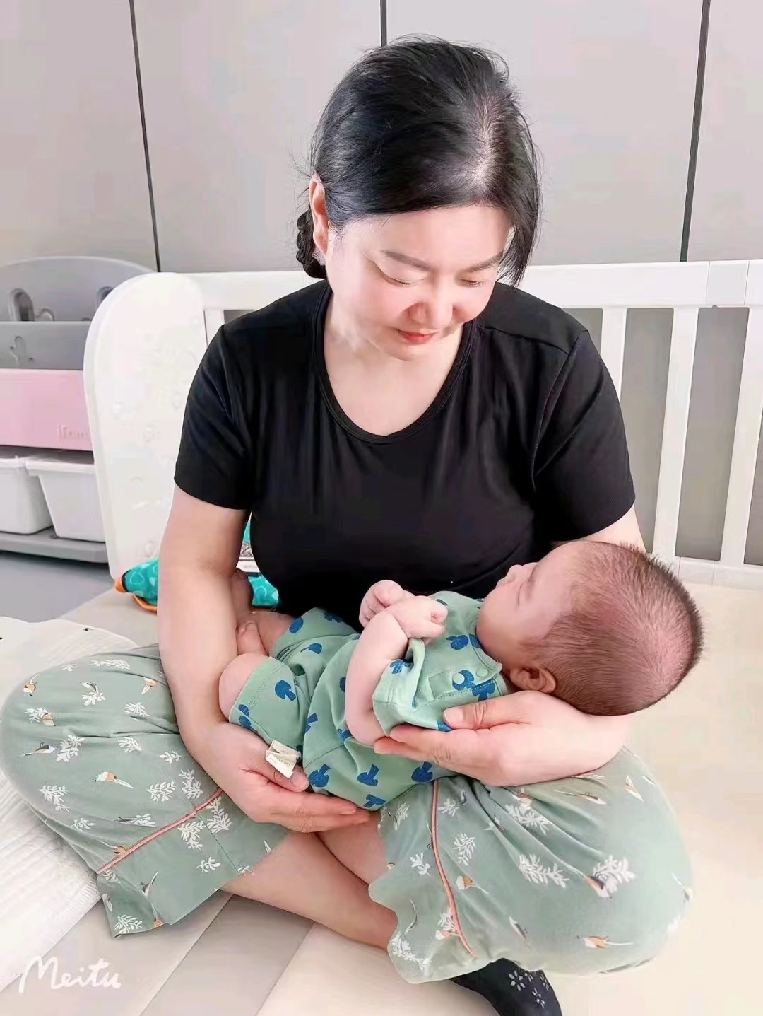 挑選月嫂時要遵循哪些原則（挑選月嫂的標準是什么？）